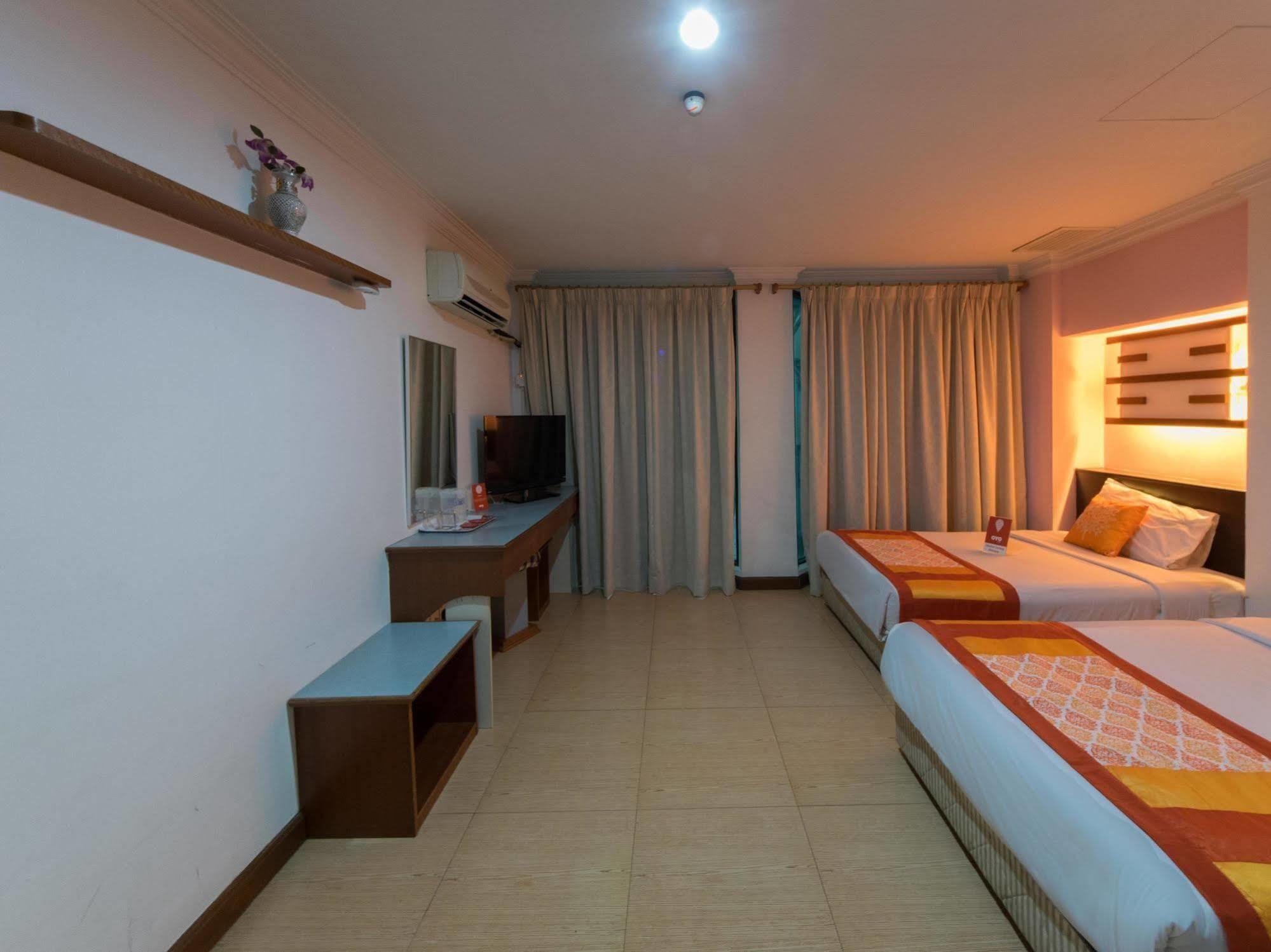China Town 2 Hotel