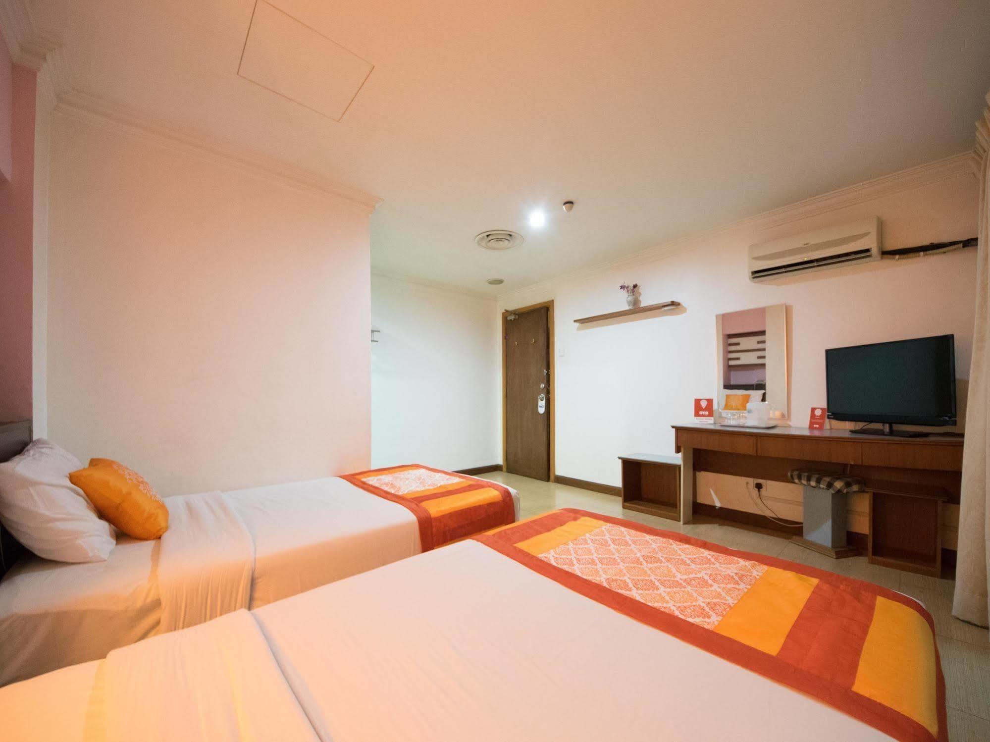 China Town 2 Hotel 2*