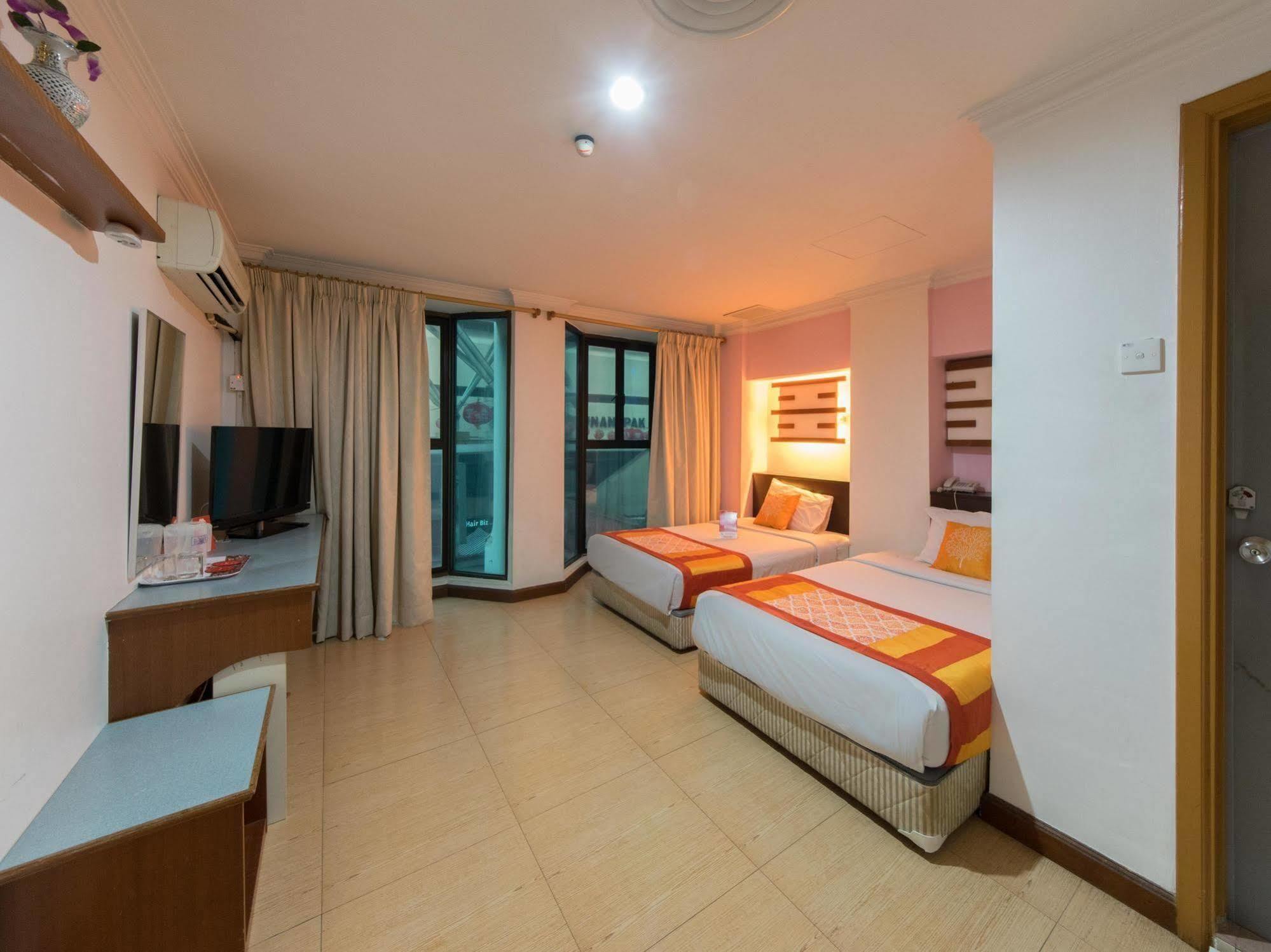 China Town 2 Hotel 2*
